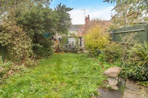 Photo 16- click for photo gallery